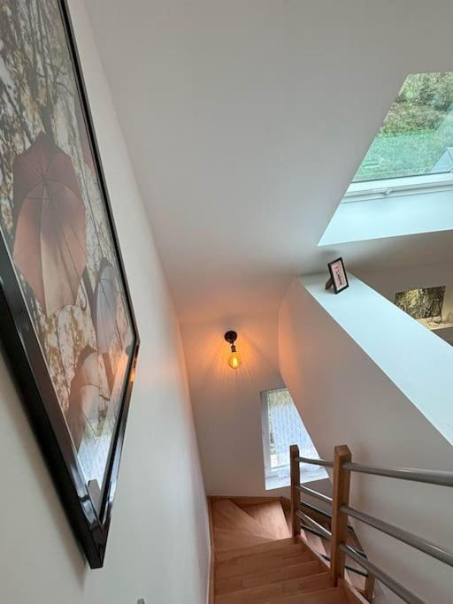 Duplex Parapluies De Cherbourg Netflix Parking Exteriör bild